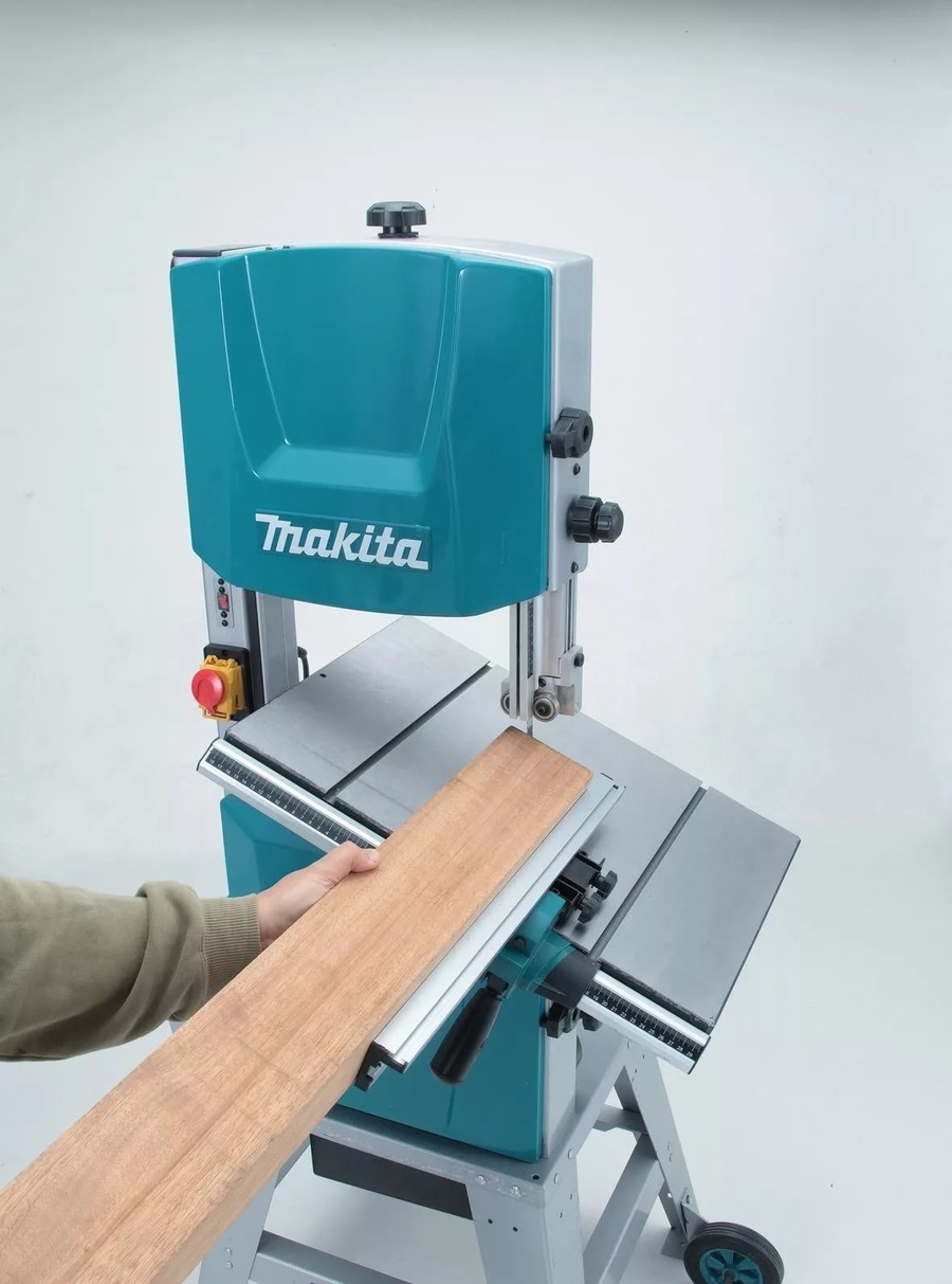 Станок Makita LB1200F