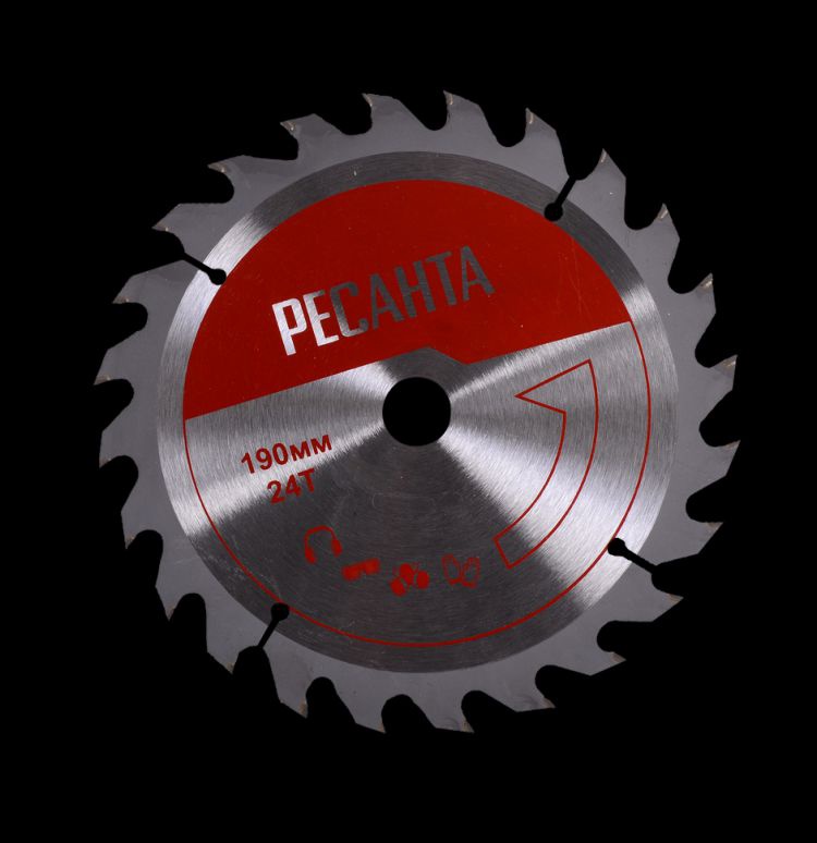 Пила дисковая РЕСАНТА ДП-190/1800
