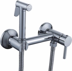 Смеситель с гигиенической лейкой арт. D47-19002
